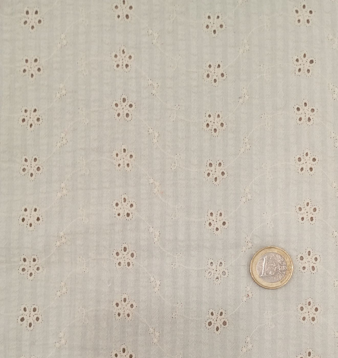 Batista bordada seersucker 3563D c.1